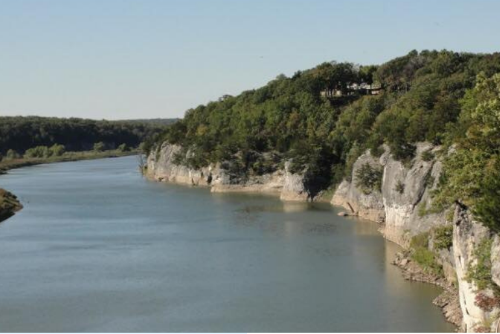 Missouri, Benton County, 0.25 Acres Lake Of The Ozarks, Eagle Bay, Lot 18 Plat 10 Block 62. TERMS $51/Month