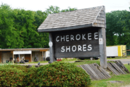 Texas Henderson County Cedar Creek Lake lot in Cherokee Shores, backing lake channel with electricity, Lot 61 Unit B.