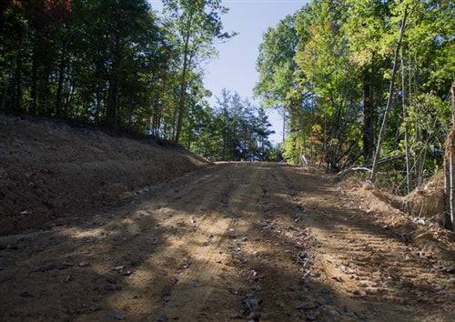 Black Oak Ranch in Rock Castle County, Kentucky, 7.72-acre property with trees, offering scenic rural land for sale.