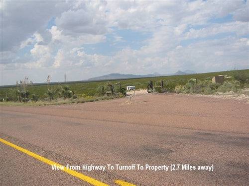 Aerial view of a 5-acre lot in Vista Heights, Hudspeth County, Texas, with open land and surrounding desert landscape.